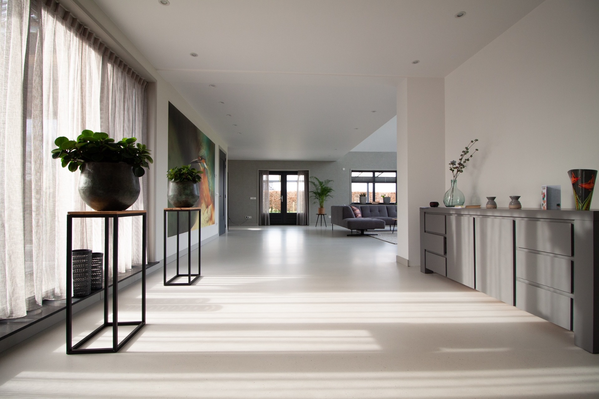 Microterrazzo: Der moderne fugenlose Boden mit echter Terrazzo-Optik
